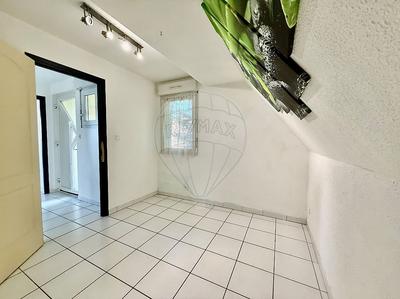 Maison - 123 m² - 6 pièces