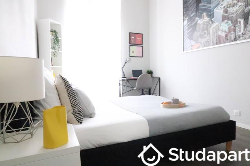 Chambre - 13 m² - 1 pièce