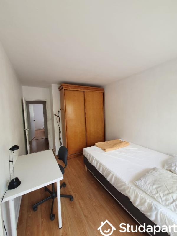 Chambre - 12 m² - 1 pièce
