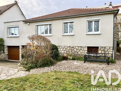 Maison - 118 m² - 7 pièces