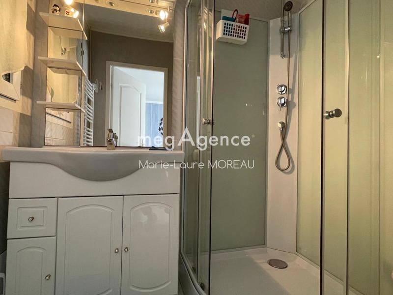 Maison - 213 m² - 6 pièces