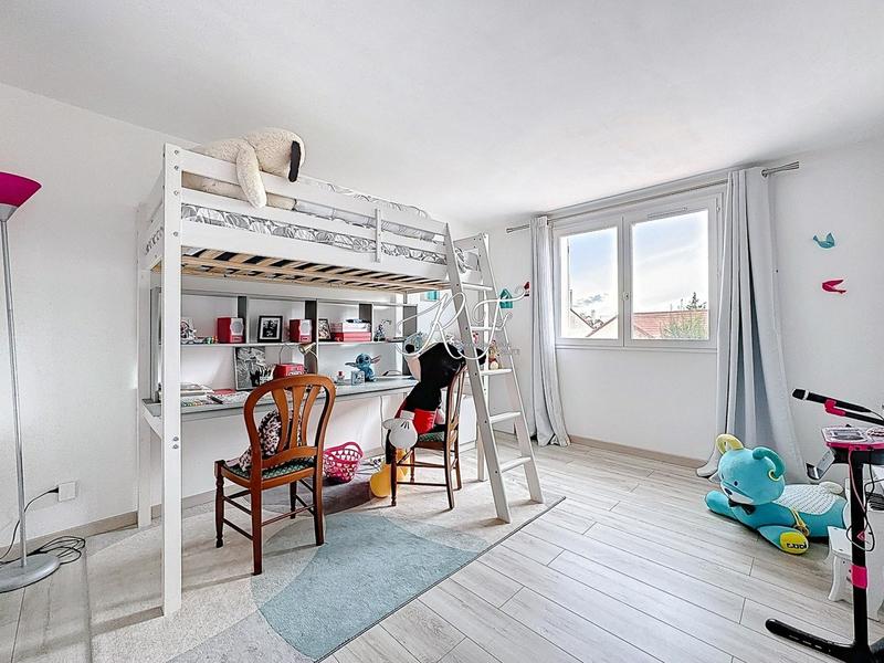 Maison - 152 m² - 7 pièces