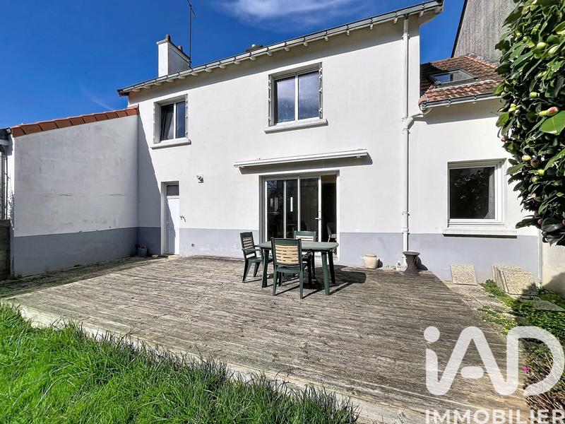 Maison - 101 m² - 5 pièces