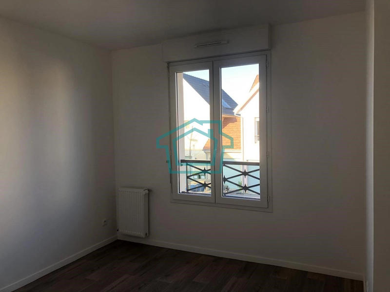 Maison - 98 m² - 5 pièces