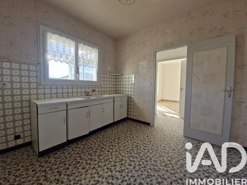 Maison - 80 m² - 4 pièces