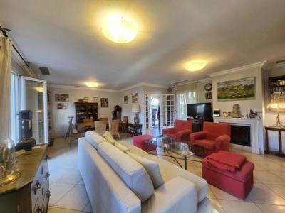 Appartement - 107 m² - 6 pièces