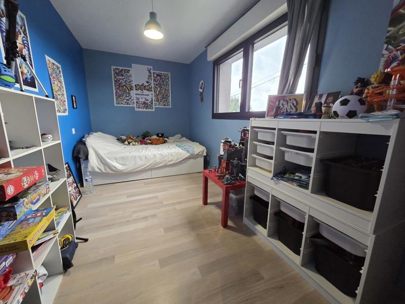 Pavillon - 150 m² - 6 pièces