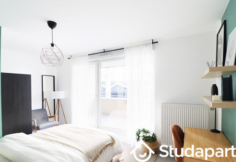 Chambre - 11 m² - 1 pièce