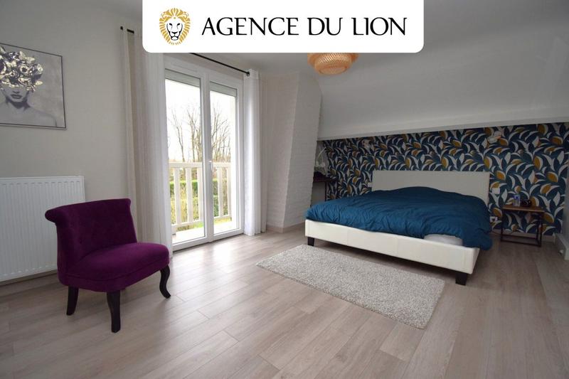 Maison - 217 m² - 8 pièces