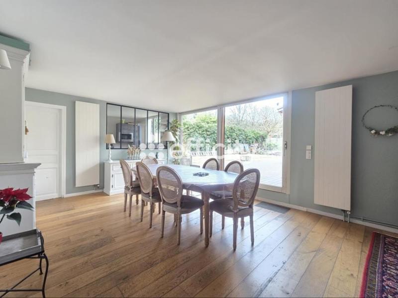 Maison ancienne - 247 m² - 12 pièces