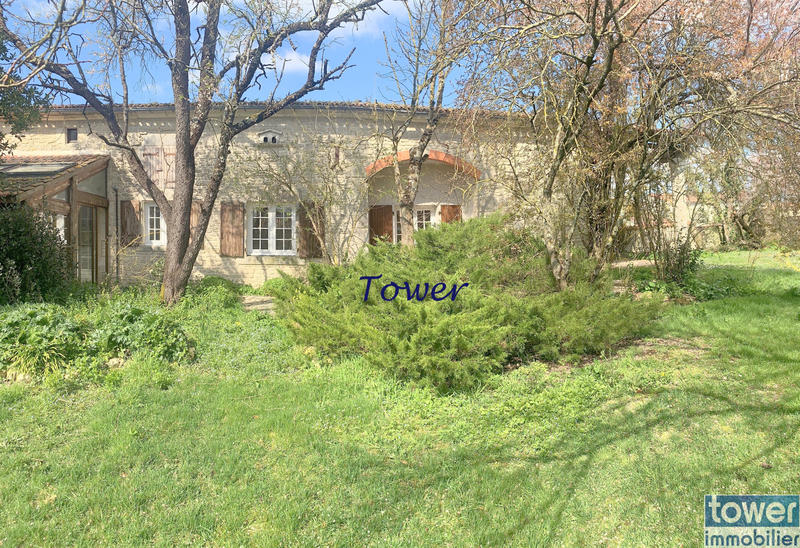 Maison - 160 m² - 6 pièces