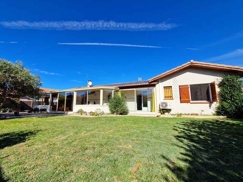 Maison - 186 m² - 6 pièces