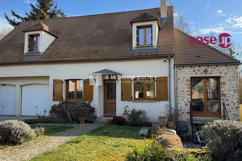 Maison - 152 m² - 5 pièces