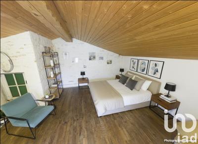 Maison - 93 m² - 4 pièces