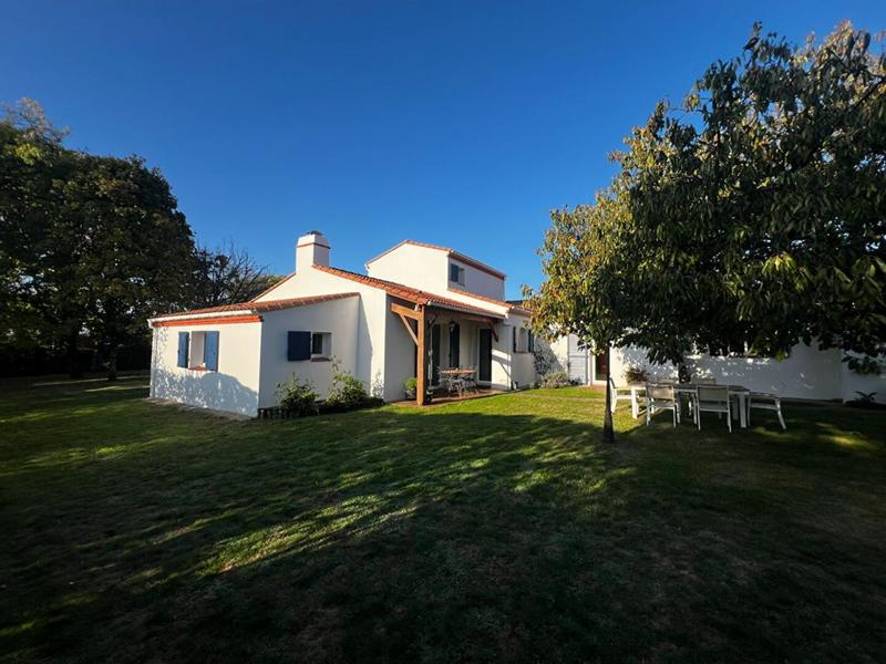 Maison - 142 m² - 6 pièces