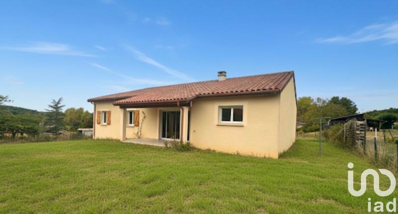Maison - 93 m² - 4 pièces