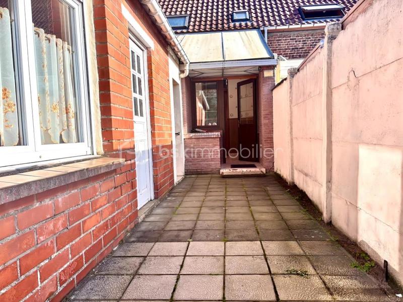 Maison de ville - 110 m² - 9 pièces