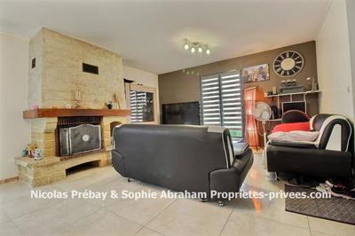 Maison - 94 m² - 5 pièces