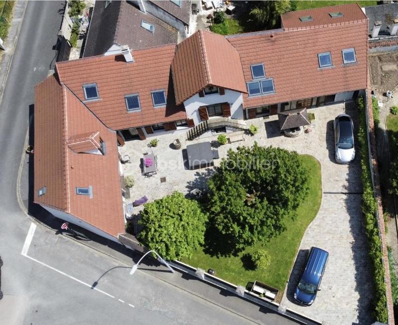 Villa - 350 m² - 9 pièces