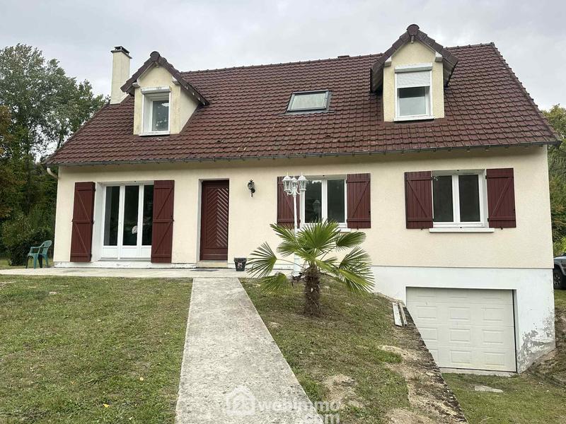 Maison - 140 m² - 8 pièces