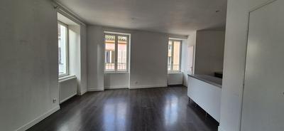 Appartement - 97 m² - 3 pièces