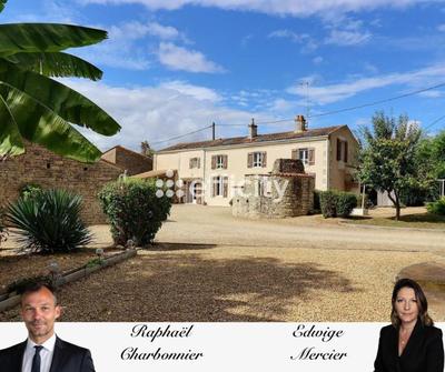 Maison - 170 m² - 6 pièces