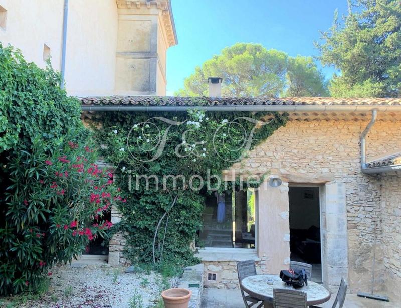 Château - 500 m² - 8 pièces