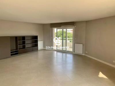 Appartement - 177 m² - 5 pièces