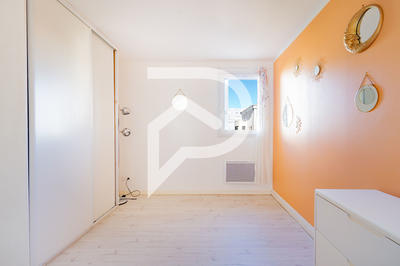 Appartement - 49 m² - 2 pièces