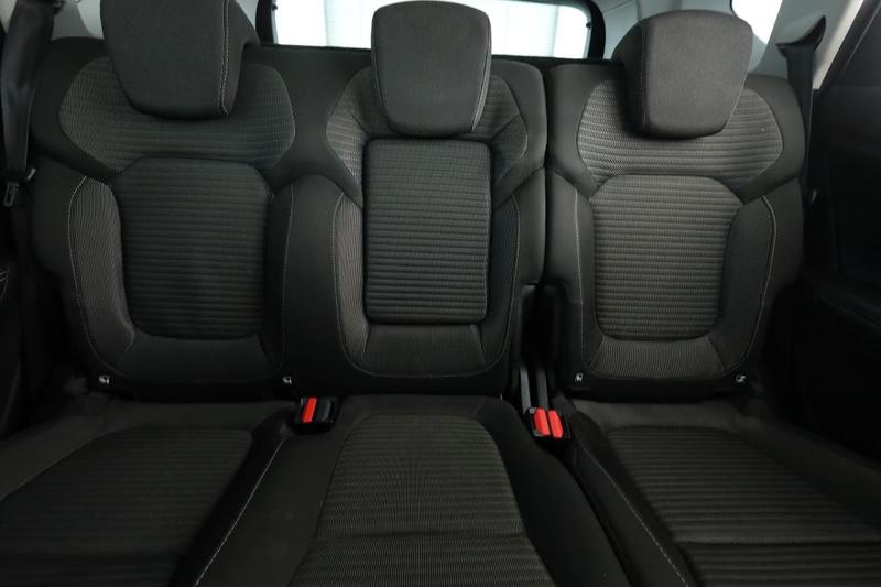 Renault Scénic 1.5 dCi Energy Business Edc 110 ch