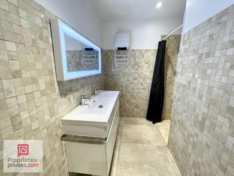 Maison - 158 m² - 7 pièces