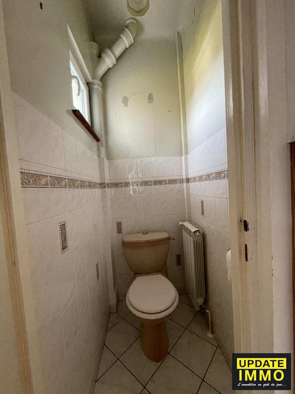 Maison - 137 m² - 8 pièces