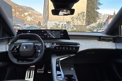 Peugeot 3008 Hybrid 145 E-Dcs6 Gt Plus