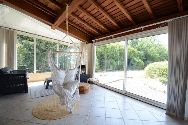 Maison - 221 m² - 7 pièces