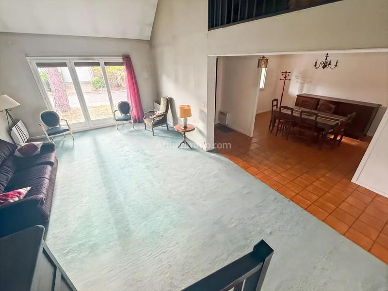 Maison - 189 m² - 8 pièces