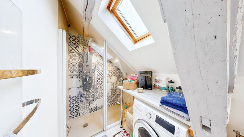 Maison - 127 m² - 7 pièces