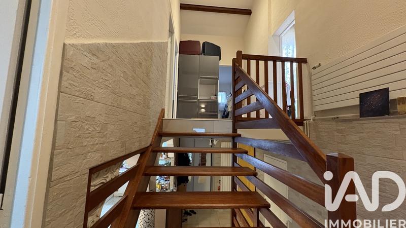 Maison - 180 m² - 7 pièces