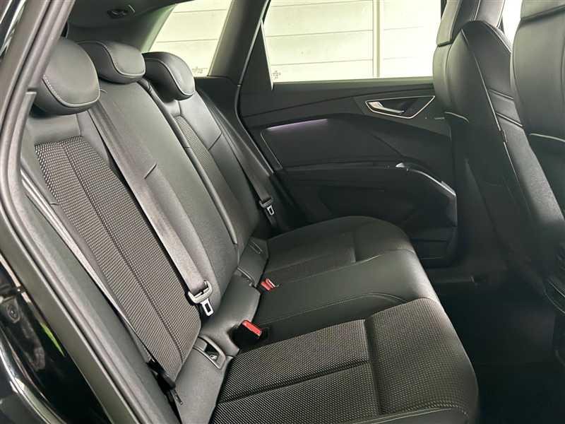 Audi Q4 e-tron 40 204ch s-Line