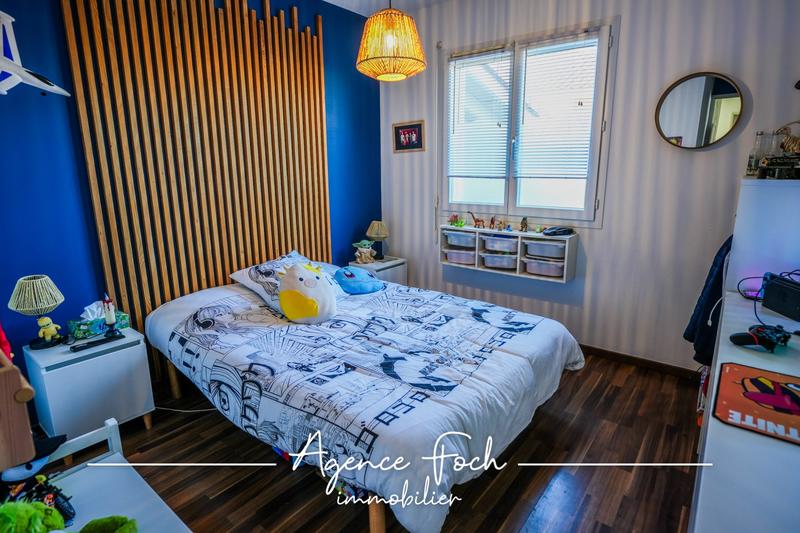 Maison - 92 m² - 4 pièces