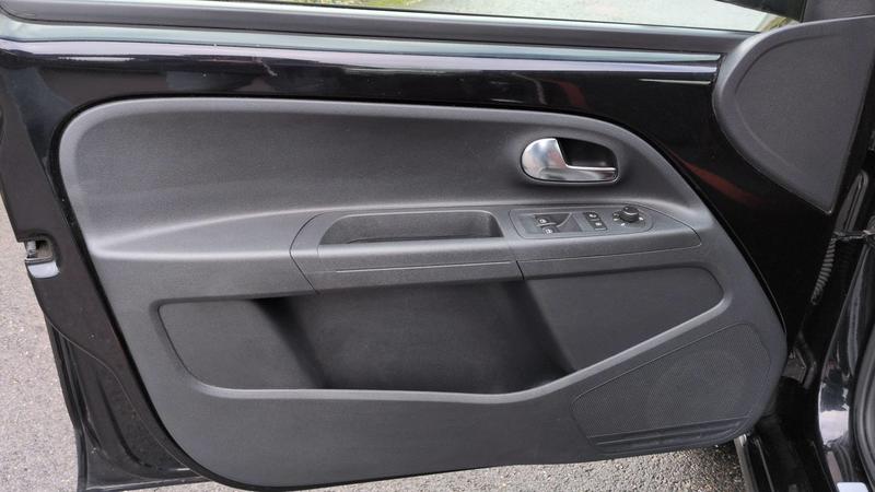 Volkswagen Up! 1.0 75 Cross Up