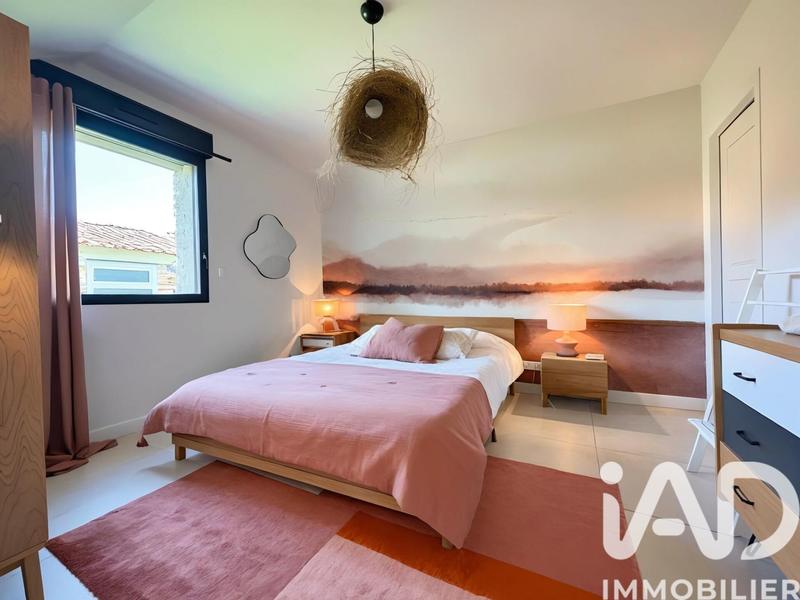 Maison - 170 m² - 7 pièces