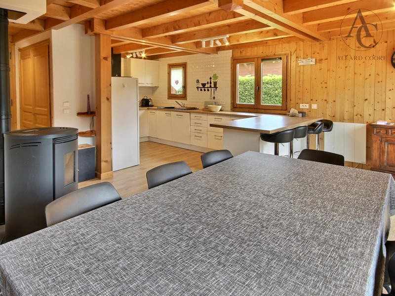 Châlet - 142 m² - 7 pièces