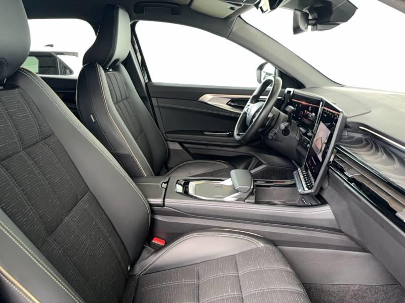 Renault Austral mild hybrid 160 auto Iconic