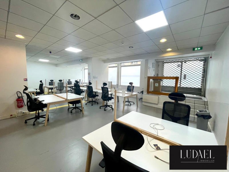 Bureau - 110 m² - 3 pièces