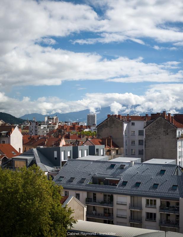 Appartement - 170 m² - 5 pièces