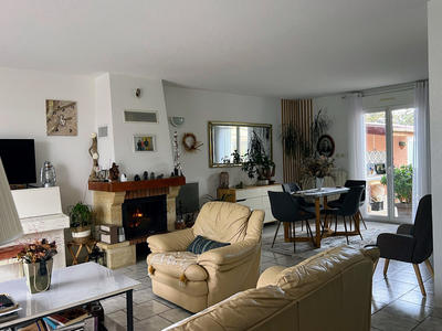 Villa - 150 m² - 6 pièces