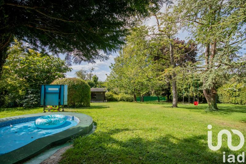 Maison - 249 m² - 9 pièces