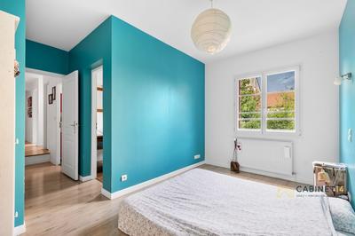 Maison - 142 m² - 7 pièces