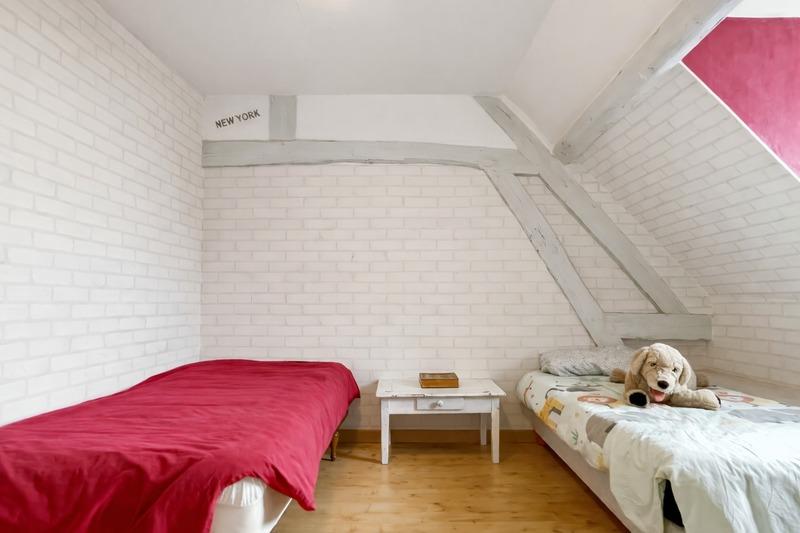 Maison - 245 m² - 7 pièces