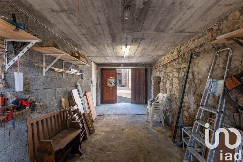 Maison de village - 100 m² - 4 pièces